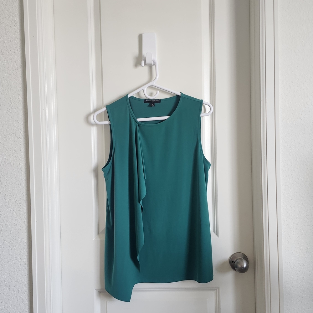 Banana Republic Green Sleeveless Blouse